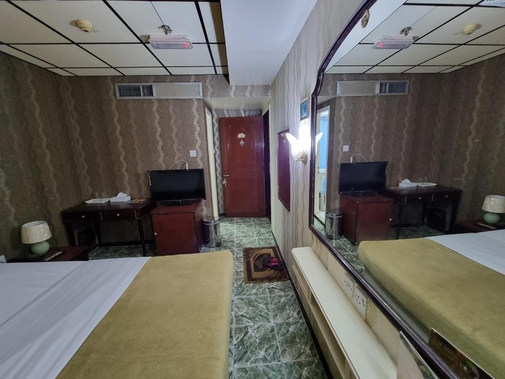 West Hotel ドバイ エクステリア 写真
