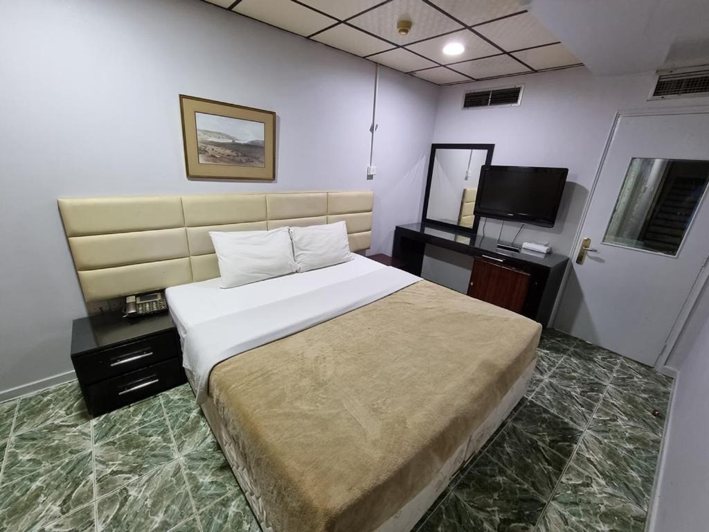 West Hotel ドバイ エクステリア 写真